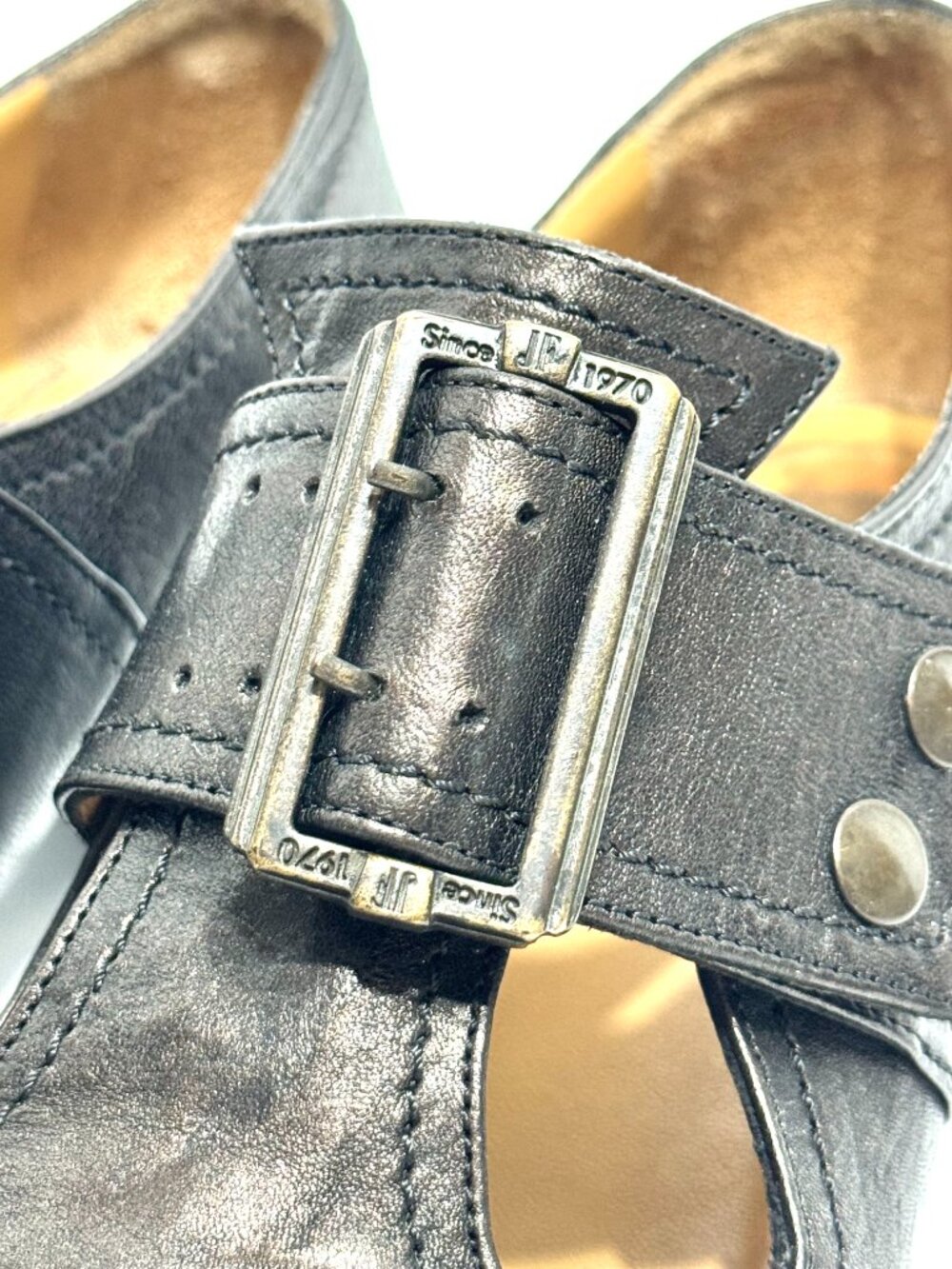 John Fluevog Pilgrim Leather Shoes Pointed Toe Buckle Low Heel Witchy Steampunk - Picture 9 of 16